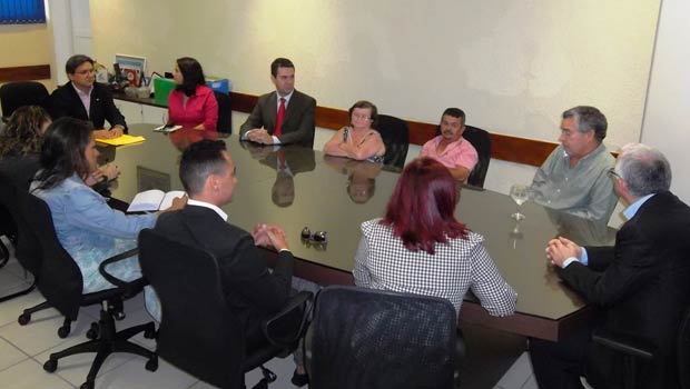 Reunião de apresentação do projeto contou com portadores de nanismo. Foto: Governo de Sergipe/Divulgação