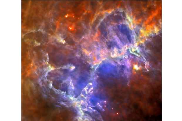 Com seus detectores infravermelhos, o Herschel conseguiu fazer novas imagens e fornecer novas informações sobre locais e corpos celestes conhecidos. Esta imagem mostra a constelação de Serpens, com nuvens de gás e poeira, que revelam os processos de formação de uma estrela. Foto: ESA/Herschel/PACS/SPIRE/HOBYS Consortium 