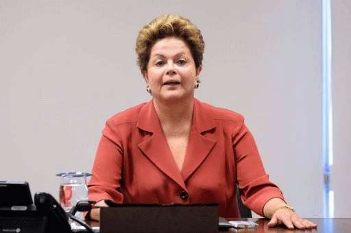 Em junho, Dilma Rousseff perdeu mais de 20 pontos de popularidade em todas as regiões do país, segundo a pesquisa. Foto: Evaristo Sa/AFP Photo