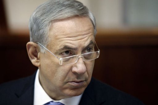 Benjamin Netanyahu abre a reunião semanal de seu gabinete neste domingo (4), em Jerusalém. Foto: Gali Tibbon/AFP