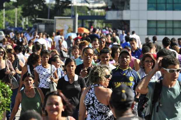De acordo com IBGE a população estimada do Brasil é de 201.032.714 habitantes. Foto: Breno Fortes/CB/D.A Press/Arquivo