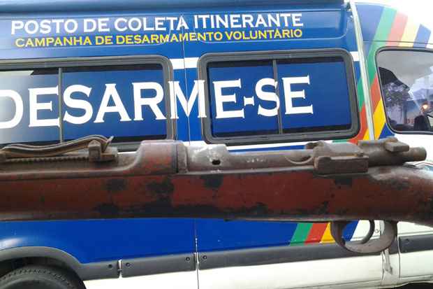 Posto de Coleta Itinerante instalado em Paulista recolheu 47 armas de fogo. Foto: SDS/Divulgação