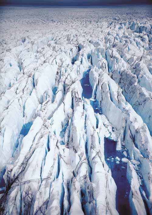 Superfície gelada da Antártida: crescimento de 100 mil quilômetros quadrados por década desde os anos 1970. Foto: Xichen Li/Divulgação
