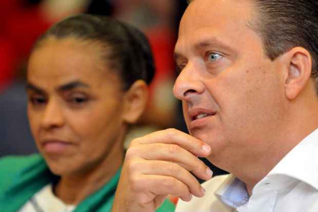 Eduardo Campos e Marina Silva participam de encontro partidário em Porto Alegre. Foto: Antonio Cunha/Esp. CB/D.A Press (Antonio Cunha/Esp. CB/D.A Press)