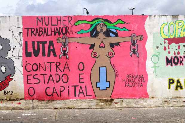Insurgência contra agressão a mulheres: pintura atualiza debate sobre o assunto. Foto: Jô Calazans/Esp.DP/D. A. Pess