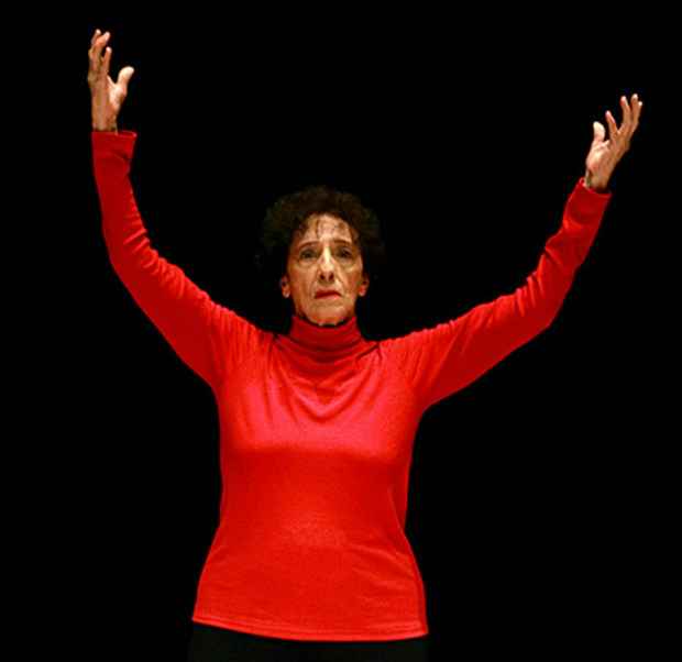 Coreógrafa e profesora Angel Vianna é um dos nomes mais importantes da dança brasileira. Crédito: Palco Giratório/Divulgação