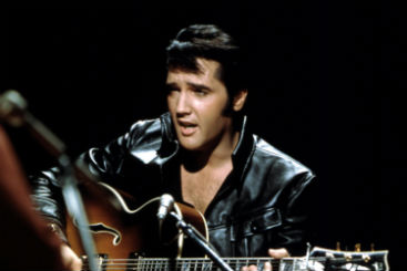 Elvis durante gravação do '68 Comeback Special. Crédito: NBC/Reprodução