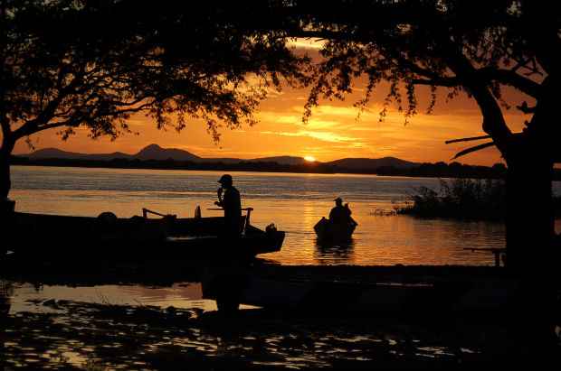 Na viagem, turista pode relaxar nas águas do Velho Chico degustando rótulos produzidos na região. Crédito: Secretaria de Turismo de Pernambuco/Divulgação