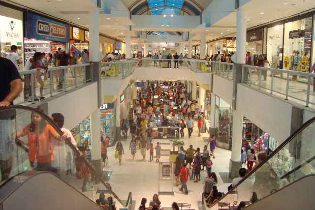 No Shopping Tacaruna todas as operações funcionam das 12h às 21h, com exceção do Hiper, que abre das 9h às 21h. Foto: Divulgação