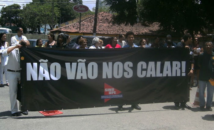 Servidores da UPE fazem greve de 24 horas e passeata nesta quarta-feira. Foto: Sindupe/ Divulgação