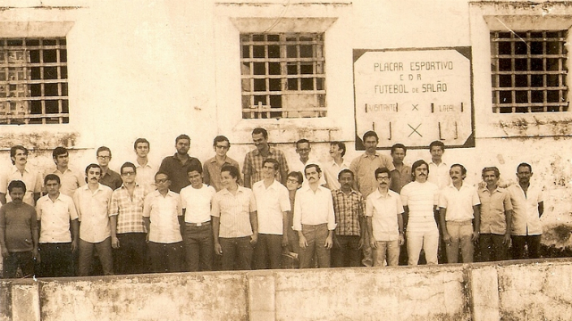 Extinta Casa de Detenção do Recife, com os presospolíticos que ficaram recolhidos lá até 1973. Foto: Cárcere da Memória/Divulgação