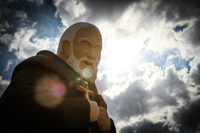 Capuchinho nascido na Itália já é considerado santo pelos devotos no Nordeste. Foto: Paulo Paiva/ DP