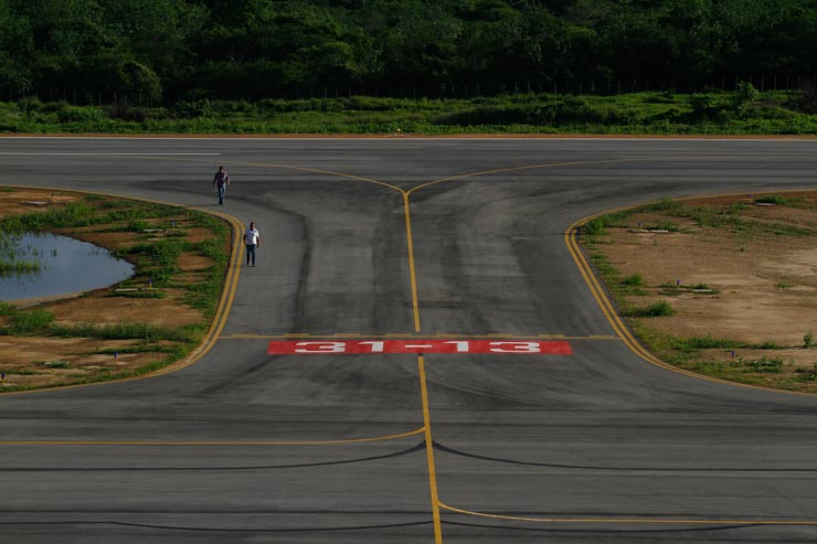 A pista de pouso do  Aeroporto Santa MagalhÃ£es, em Serra Talhada, jÃ¡ funciona para voos privados. Foto: Rafael Martins/DP